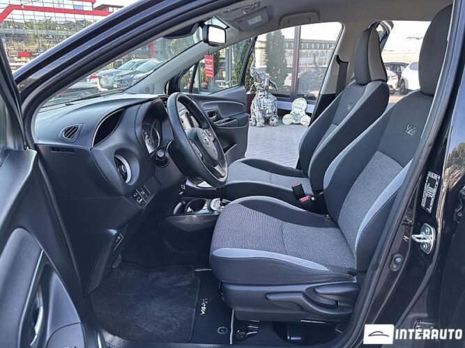 toyota Yaris 2020