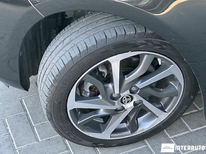toyota Yaris 2020