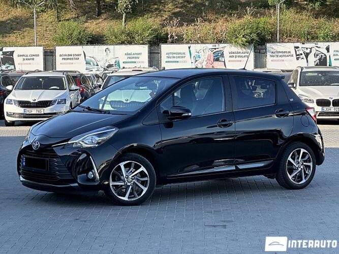 toyota Yaris 2020