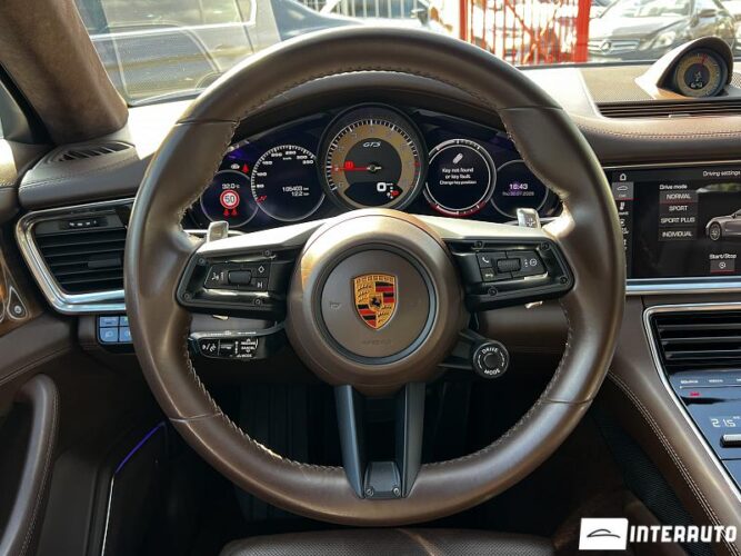 Porsche Panamera GTS 45 porsche Panamera GTS 2021