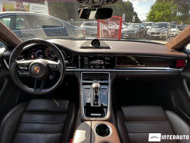 Porsche Panamera GTS 46 porsche Panamera GTS 2021