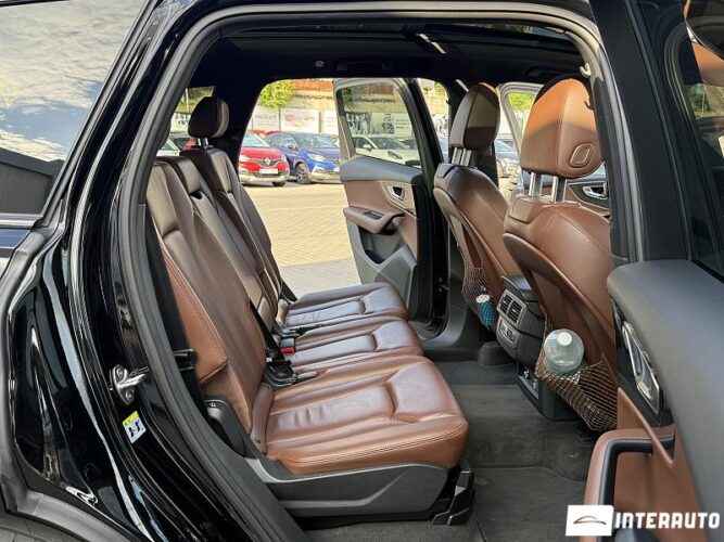 Audi Q7 48 audi Q7 2019