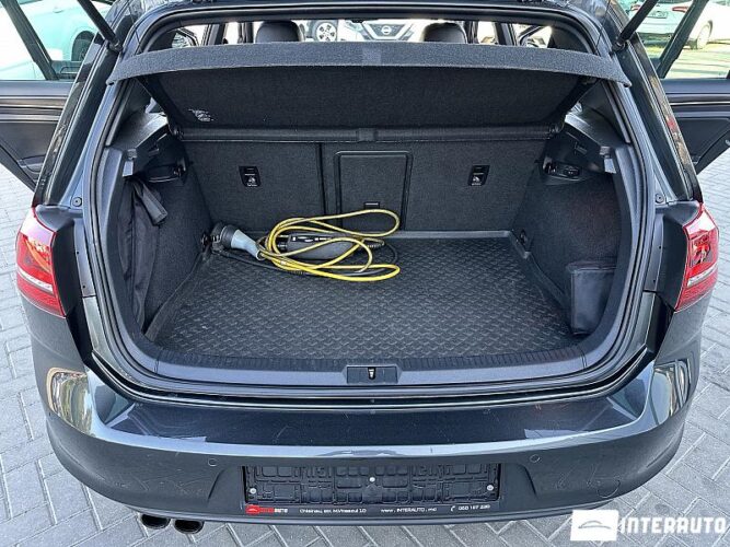 Volkswagen Golf GTE 49 volkswagen Golf GTE 2015