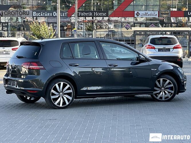 Volkswagen Golf GTE 33 volkswagen Golf GTE 2015