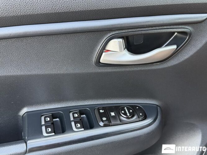 kia Rio X-Line 2018