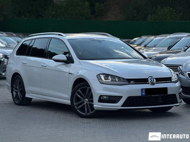 Volkswagen Golf 2015 doar la InterAuto