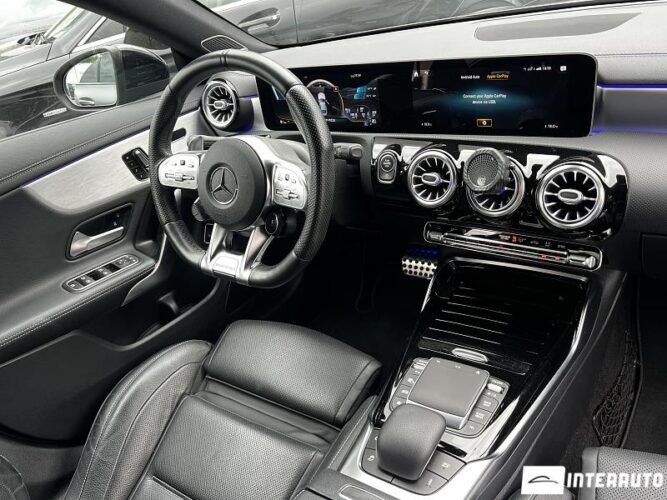 Mercedes CLA 45 AMG 40 mercedes CLA 45 AMG 2020