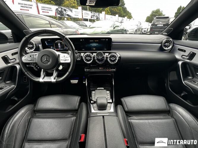 Mercedes CLA 45 AMG 42 mercedes CLA 45 AMG 2020