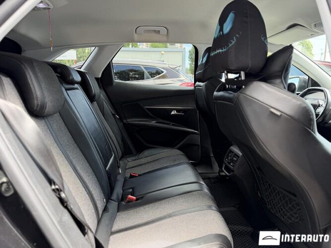 peugeot 3008 2018