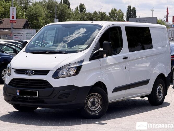 Ford Transit Custom 2015 doar la InterAuto