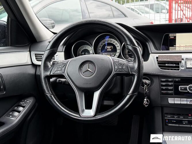 Mercedes E 300h 38 mercedes E 300h 2014