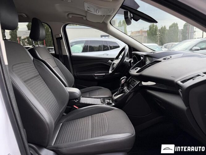 ford Kuga 2017