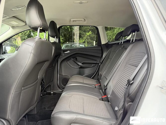 ford Kuga 2017