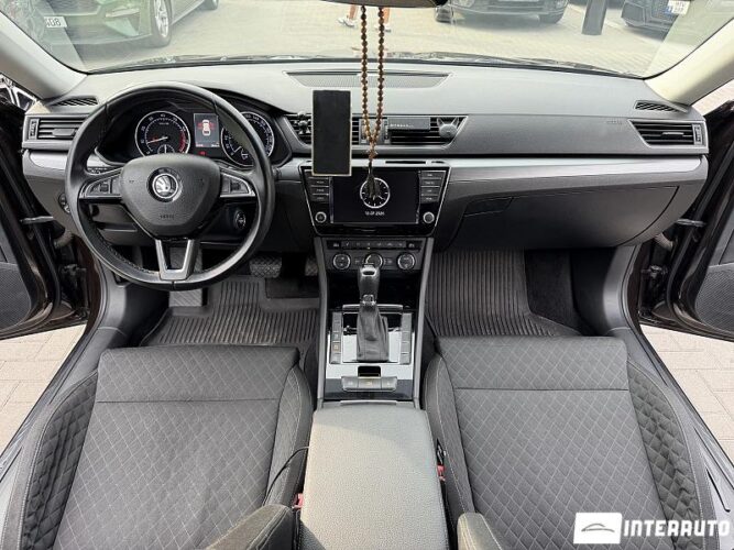 Skoda Superb 36 skoda Superb 2016