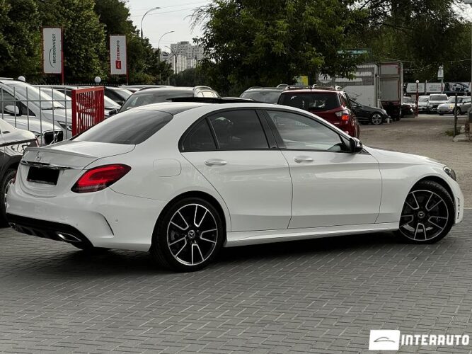 Mercedes C 300 38 mercedes C 300 2019