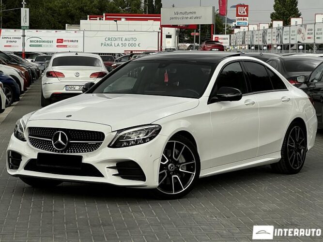 Mercedes C 300 2019 doar la InterAuto
