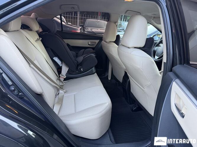 toyota Corolla 2013