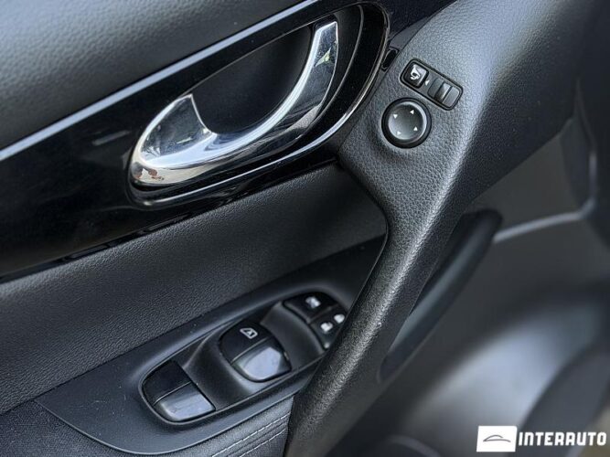 nissan Qashqai 2015