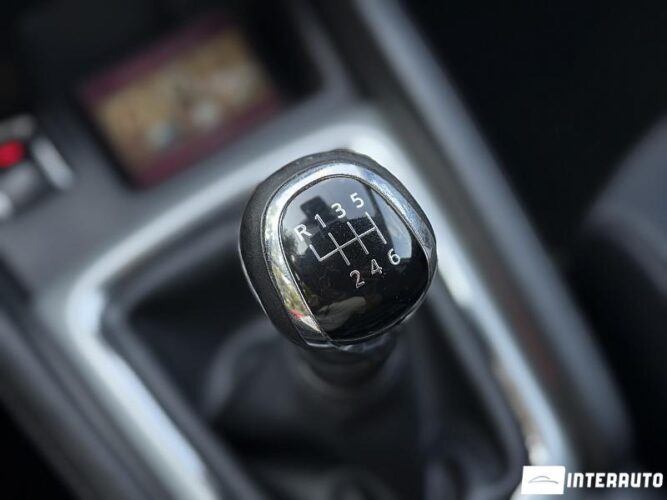 nissan Qashqai 2015
