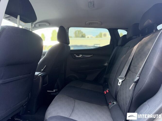 nissan Qashqai 2015