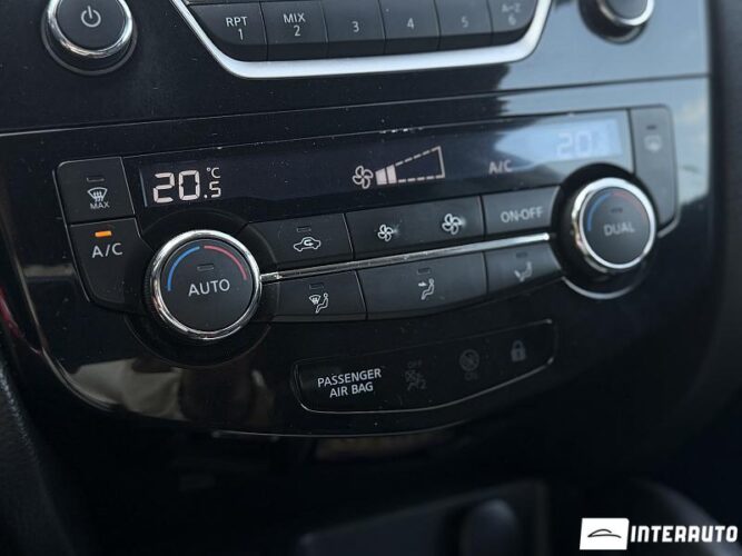 nissan Qashqai 2015