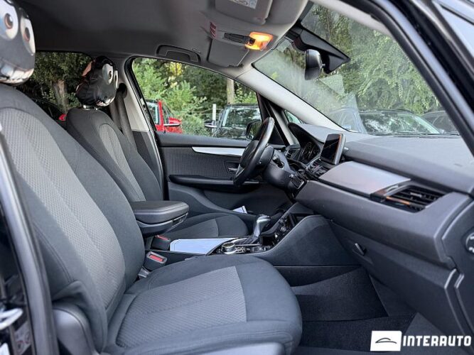 bmw 225XE 2019