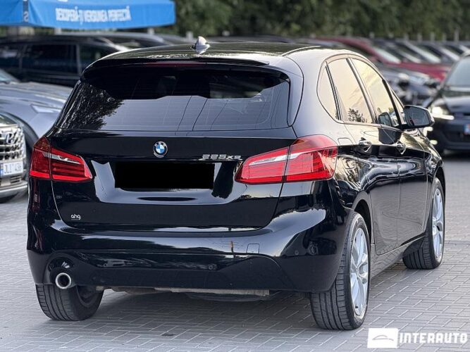 bmw 225XE 2019