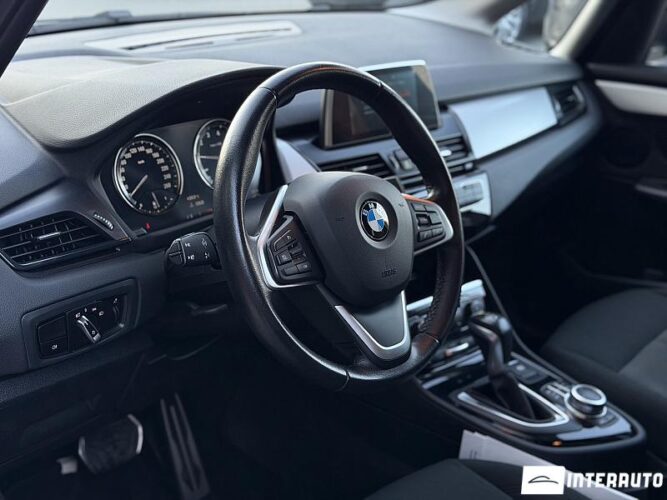 bmw 225XE 2019