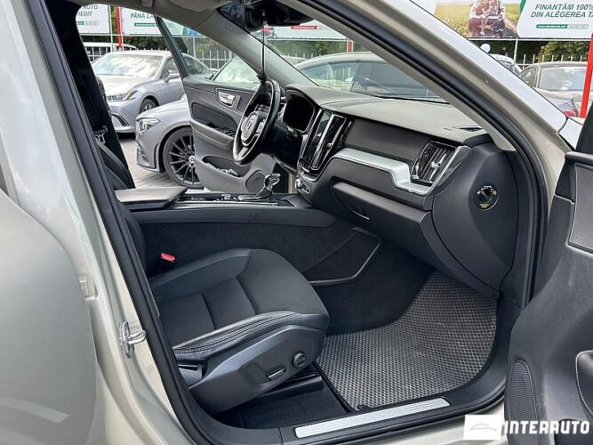 Volvo XC 60 32 volvo XC 60 2018