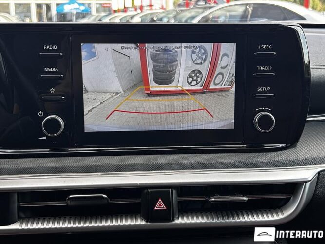 kia K5 2020