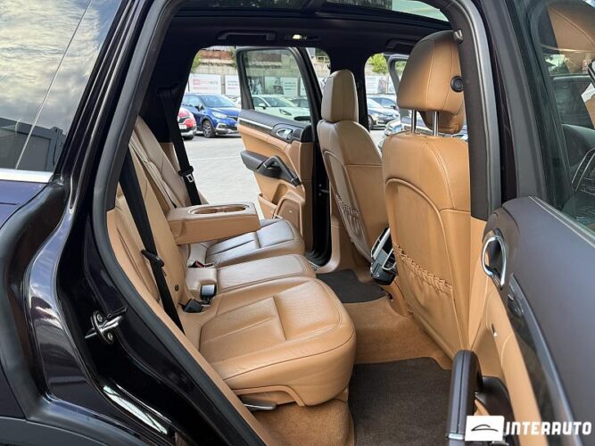 Porsche Cayenne S Hybrid 49 porsche Cayenne S Hybrid 2012