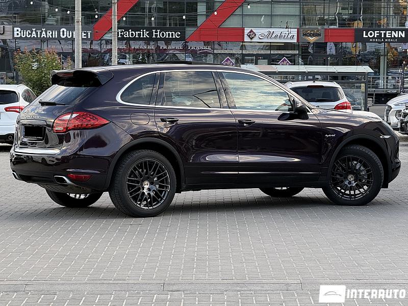 Porsche Cayenne S Hybrid