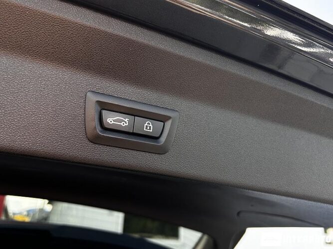 BMW X3 3.0i 53 bmw X3 3.0i 2020