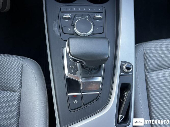 Audi A4 44 audi A4 2016