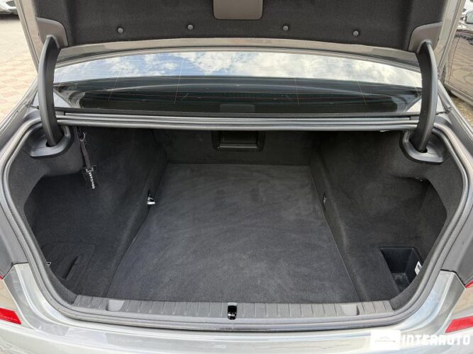 bmw 740 2016