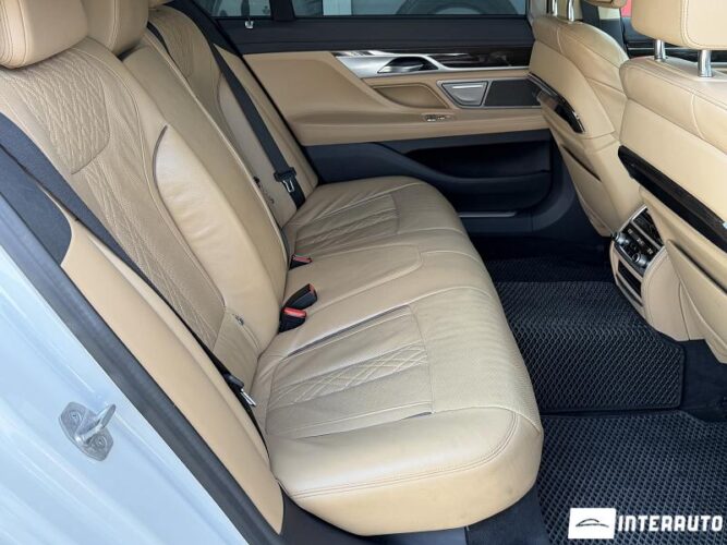 bmw 740 2022