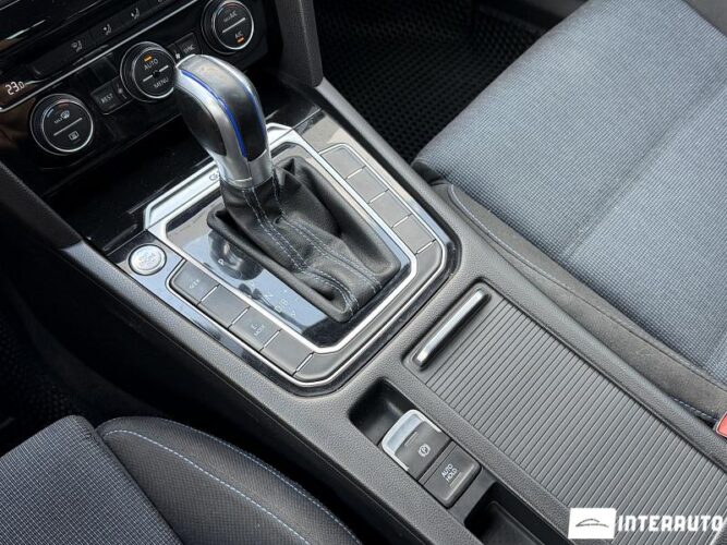 Volkswagen Passat GTE 44 volkswagen Passat GTE 2016