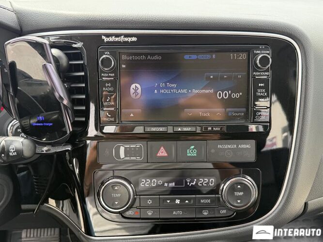 mitsubishi Outlander 2015
