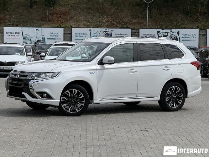 mitsubishi Outlander 2015