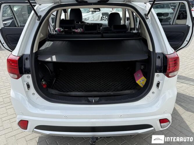 mitsubishi Outlander 2015