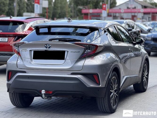 Toyota C-HR 31 toyota C-HR 2017