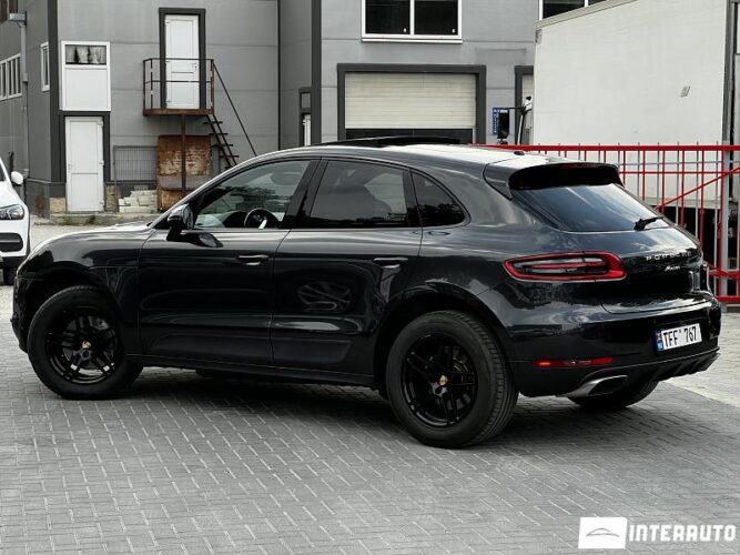 Porsche Macan 38 porsche Macan 2016