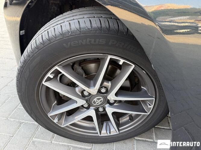 Toyota Auris 47 toyota Auris 2015