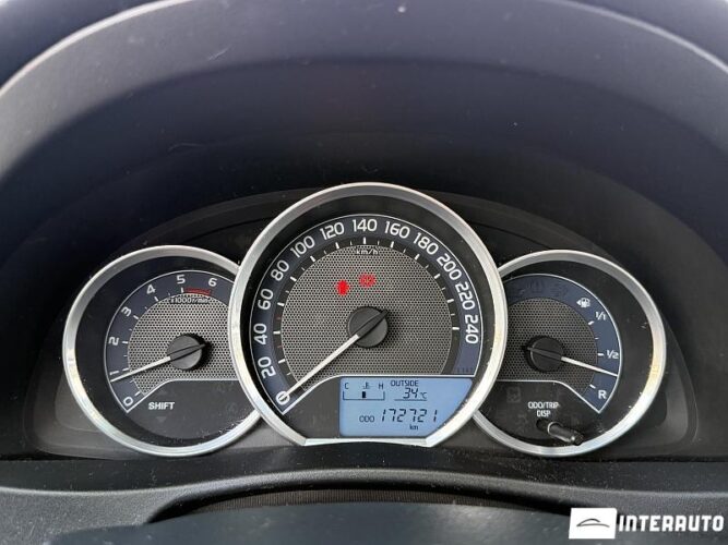 Toyota Auris 37 toyota Auris 2015