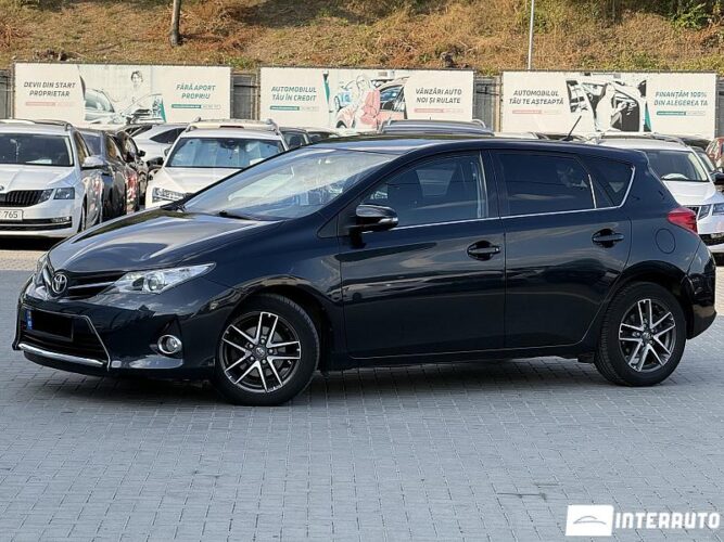 Toyota Auris 31 toyota Auris 2015