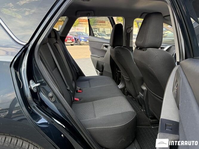 Toyota Auris 42 toyota Auris 2015