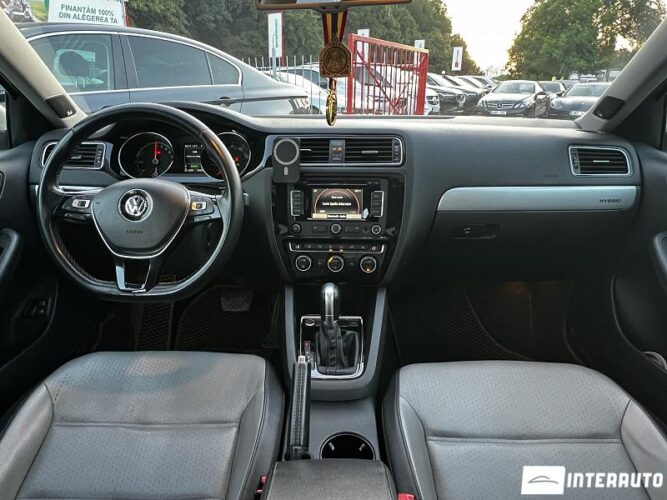 Volkswagen Jetta 41 volkswagen Jetta 2015