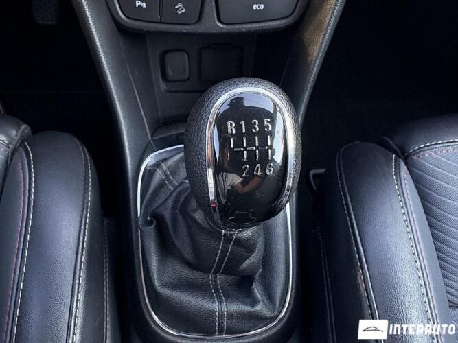 Opel Mokka 40 opel Mokka 2013