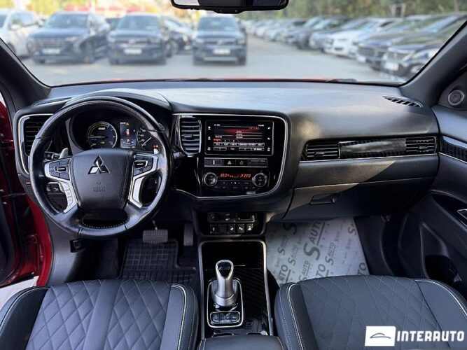 Mitsubishi Outlander 47 mitsubishi Outlander 2019