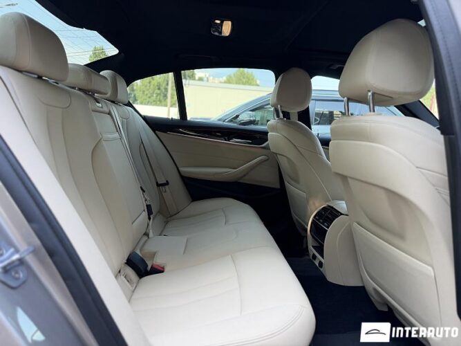 BMW 530e 49 bmw 530e 2019